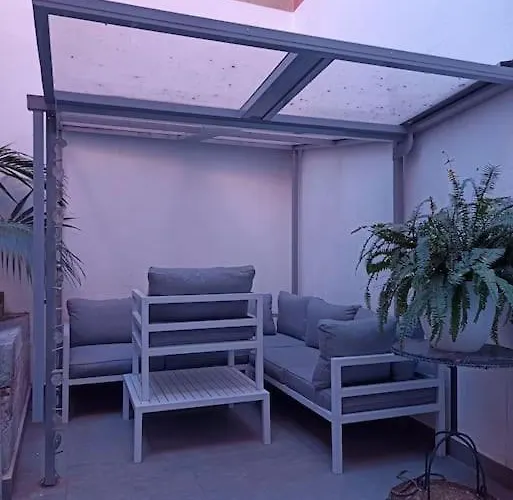 Piso Encantador En El Centro De Apartmán